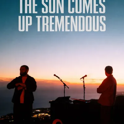 DISCLOSURE REVIENT AVEC " THE SUN COMES UP TREMENDOUS"