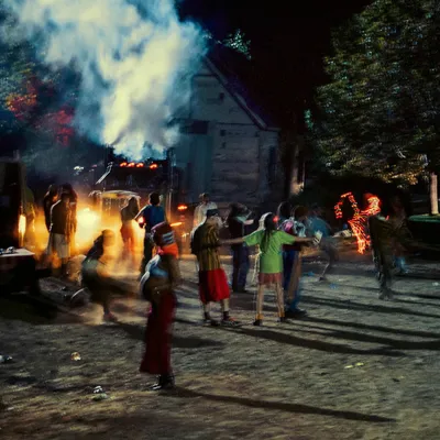 TAME IMPALA AVEC L'IMMENSE STAR DE K-POP JENNIE POUR LE REMIX DE...