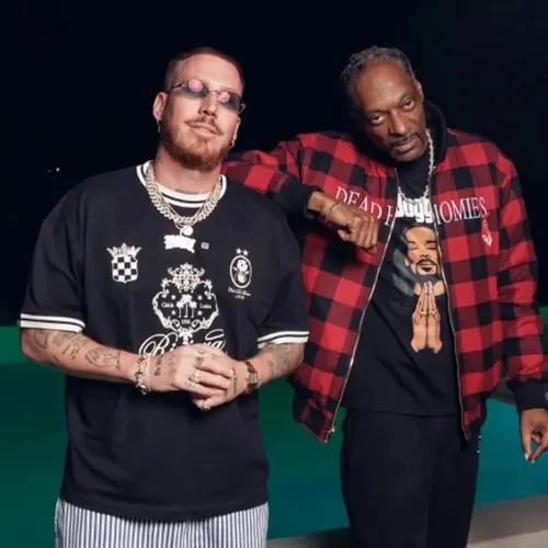 HUGEL RÉALISE UN RÊVE DE GOSSE AVEC SNOOP DOGG