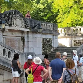 Découvrez les visites musicales guidées à Beaune lors du Festival...