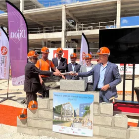 La première pierre du projet "Dauphine Dijon" est posée