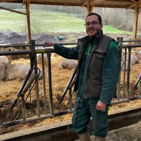 « Je n'aurais jamais cru faire ça » : les agriculteurs de Côte-d'Or...