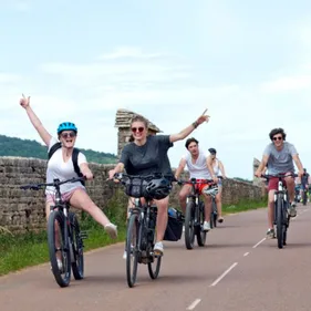 Essayez le voyage à vélo !