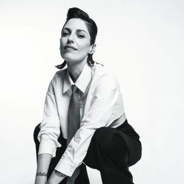 "Revenir à nos premiers amours" : Découvrez l'interview de Jennifer...
