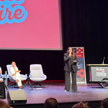 « Donner une dimension internationale forte », Nadjoua Belhadef à...