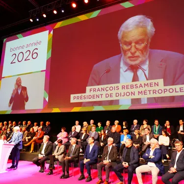 Avenir de la France, Mercosur et absentéisme : François Rebsamen...