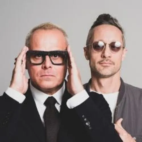 HAPPY HOUR DJ : THE CUBE GUYS