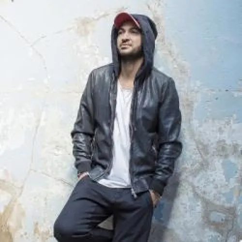 HAPPY HOUR DJ : RODGE