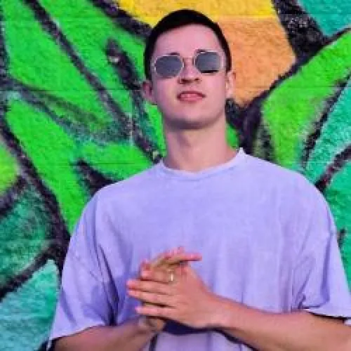 CLUB FG : JOHN SUMMIT