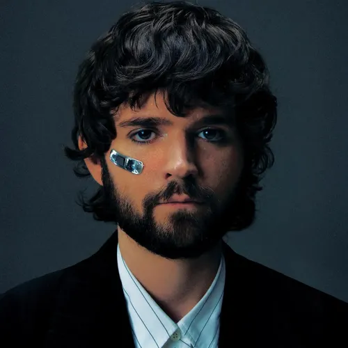 MADEON DE RETOUR « CAR CRASH BABY »