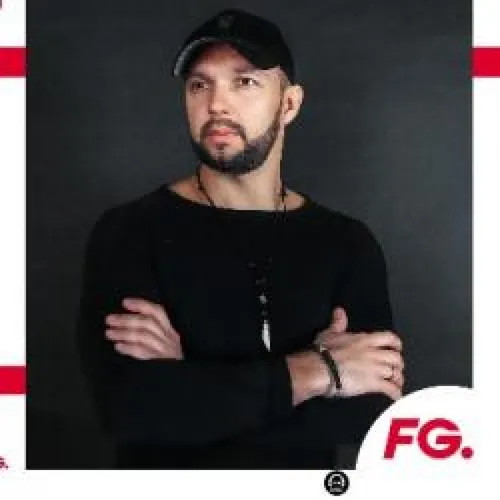 HAPPY HOUR DJ : ANDREY EXX