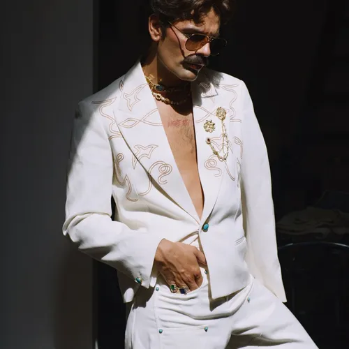 HAPPY HOUR FG AVEC ANTOINE BADUEL. BEST-OF INTERVIEW 2025 : LUCKY LOVE