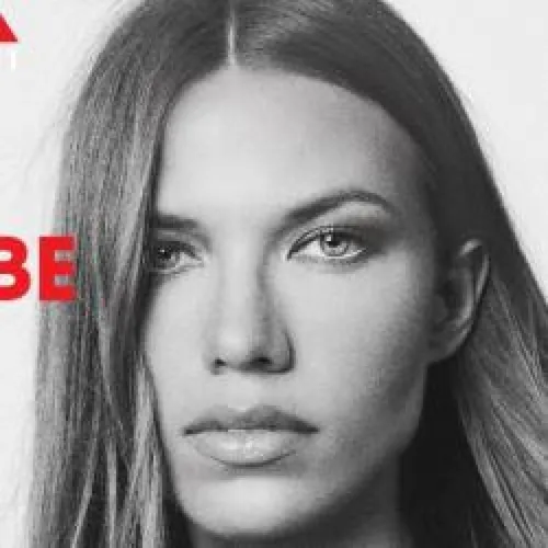 PANORAMAXX : MELANIE RIBBE