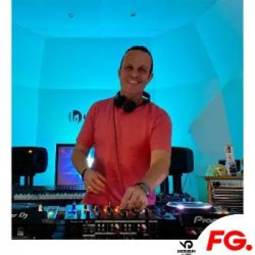 CLUB FG : DAVID PENN