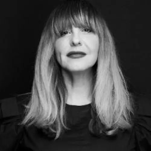 PANORAMAXX : HANNA HAIS