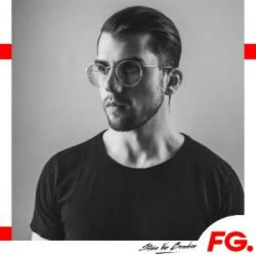 HAPPY HOUR DJ : STONE VAN BROOKEN