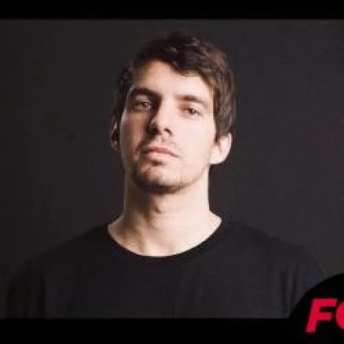 HAPPY HOUR DJ SPECIAL HALLOWEEN : ARNO COST