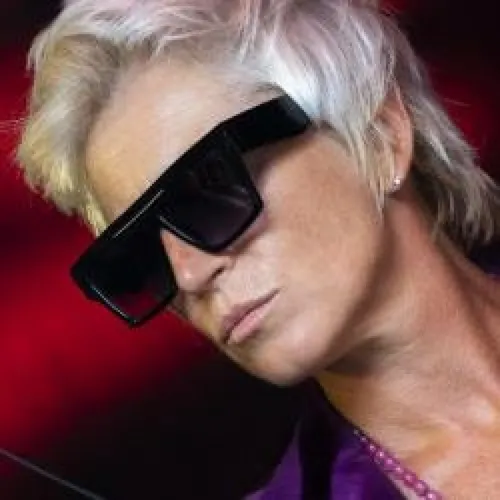 BENJI DE LA HOUSE VOL 42