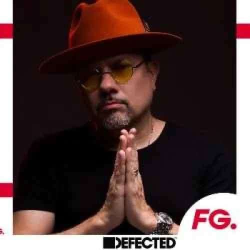 HAPPY HOUR DJ : LOUIE VEGA