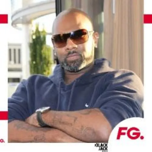 HAPPY HOUR DJ : PAUL  JOHNSON