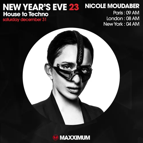 PANORAMAXX : NICOLE MOUDABER