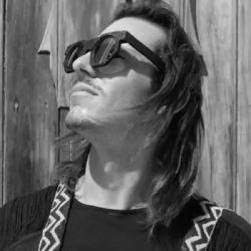 PANORAMAXX : CLINT LEE