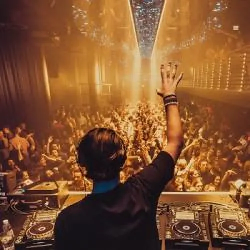 FG FOR CLUBS : AZAR CLUB