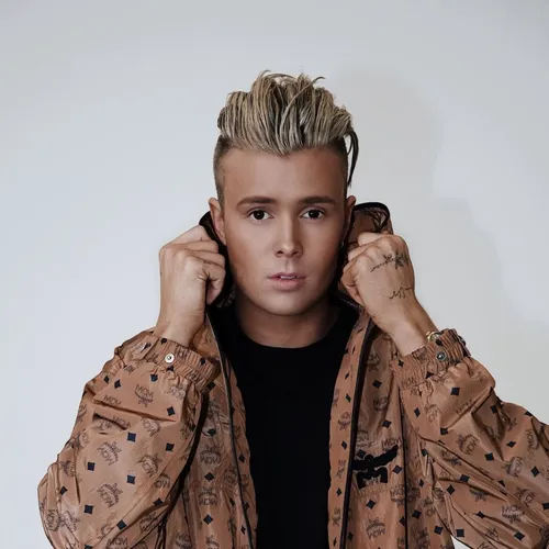 FG MUSIC STORY LES 5 TALENTS DU MOMENT : JADEN BOJSEN, L'ALLEMAND...