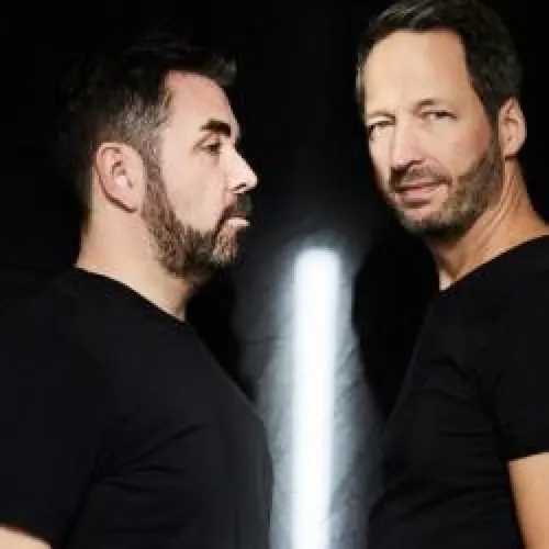 HAPPY HOUR DJ : MILK & SUGAR