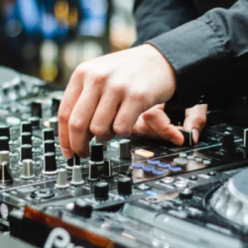 CLUB FG : ELLIOT FITCH