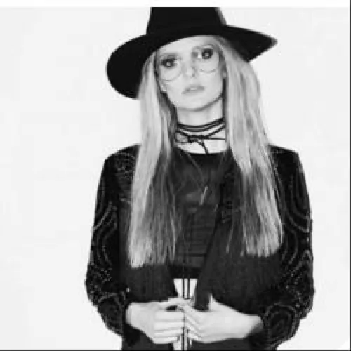 HAPPY HOUR DJ : OLGA