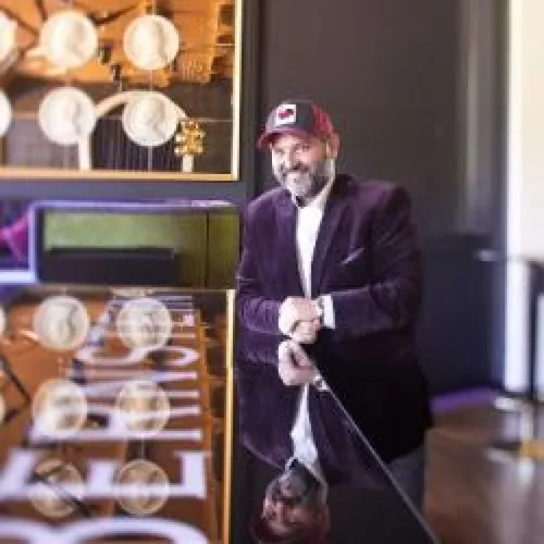 FG CHIC MIX : DAVID HOFFMANN