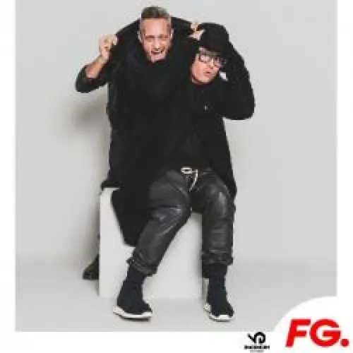 CLUB FG : THE CUBE GUYS