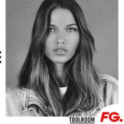 CLUB FG : MELANIE RIBBE