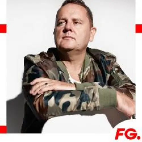 CLOUD PARTY : JOHN COURSE