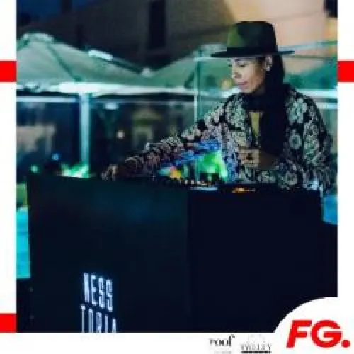 CLOUD PARTY : NESS TORIA