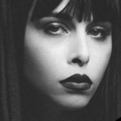 LA NUIT MAXXIMUM SUR FG : LUCYE