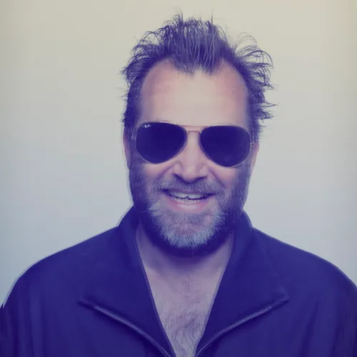 FG MUSIC STORY QUELQUES NOUVEAUTÉS MUSICALES : THE SUPERMEN LOVERS...