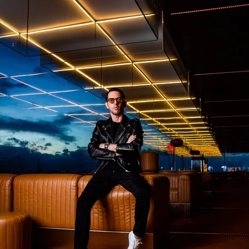 FG MUSIC STORY QUELQUES RELEASES DU MOMENT : THE AVENER - LUNAE...