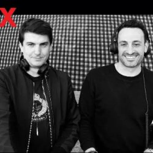 PANORAMAXX : EDOUARD & MOON