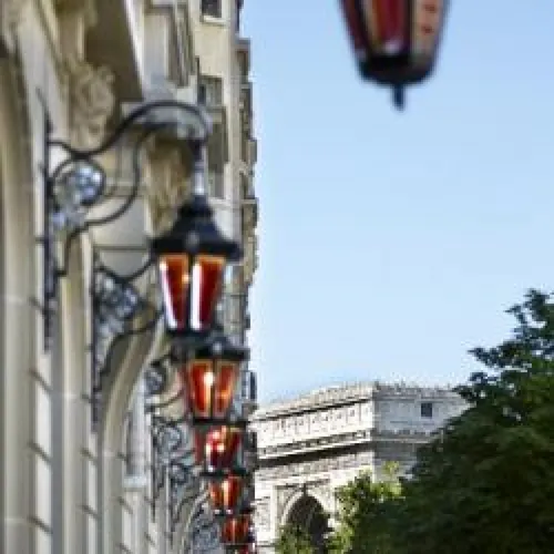 FG INVITE : LE ROYAL MONCEAU