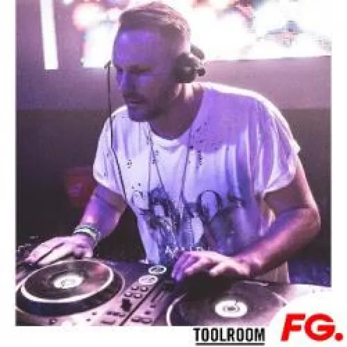 CLUB FG : MARK KNIGHT & FRIEND WITHIN