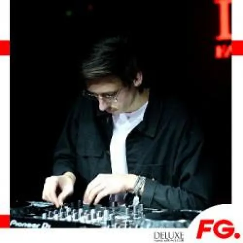 CLOUD PARTY : DARKER