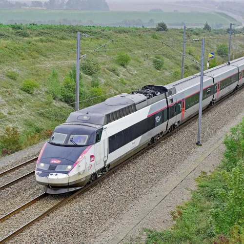 Pourquoi les trains roulent-ils à gauche ?