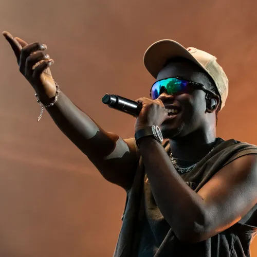Sur la route des Festials avec JUNGELI à Megascène