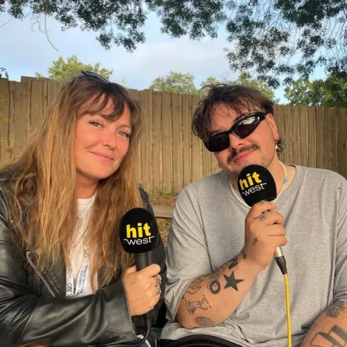 Sur la Route des Festivals avec ST GRAAL à MEGASCENE
