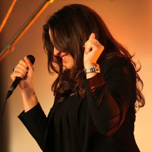 K6FM Live : découvrez la chanteuse dijonnaise Karolyn B