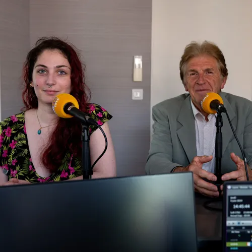 K6 FM