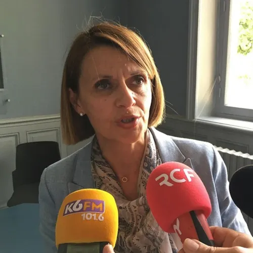K6 FM