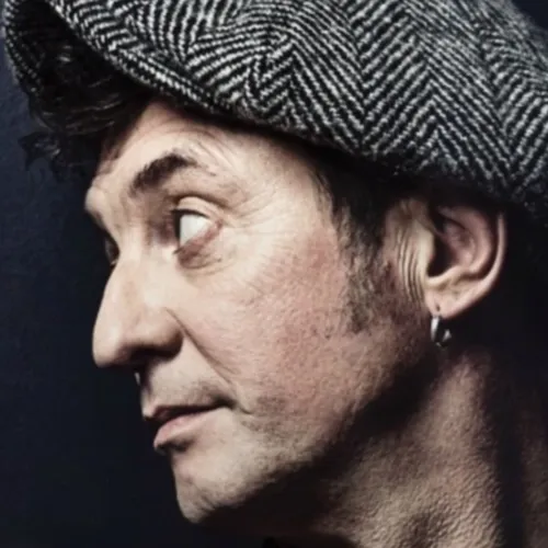 Yves Jamait nous parle de son album "Mon Totem" sorti le 12 octobre...
